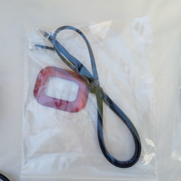 INNOTALK Wireless Headset Compatible with Polycom VVX300, VVX310, VVX400, VVX410 - Picture 14 of 16